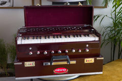MAHARAJA MUSICALS Folding Harmonium - Rosewood - Safri - 9 Stop - AHF