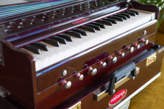 MAHARAJA MUSICALS Folding Harmonium - Rosewood - Safri - 9 Stop - AHF